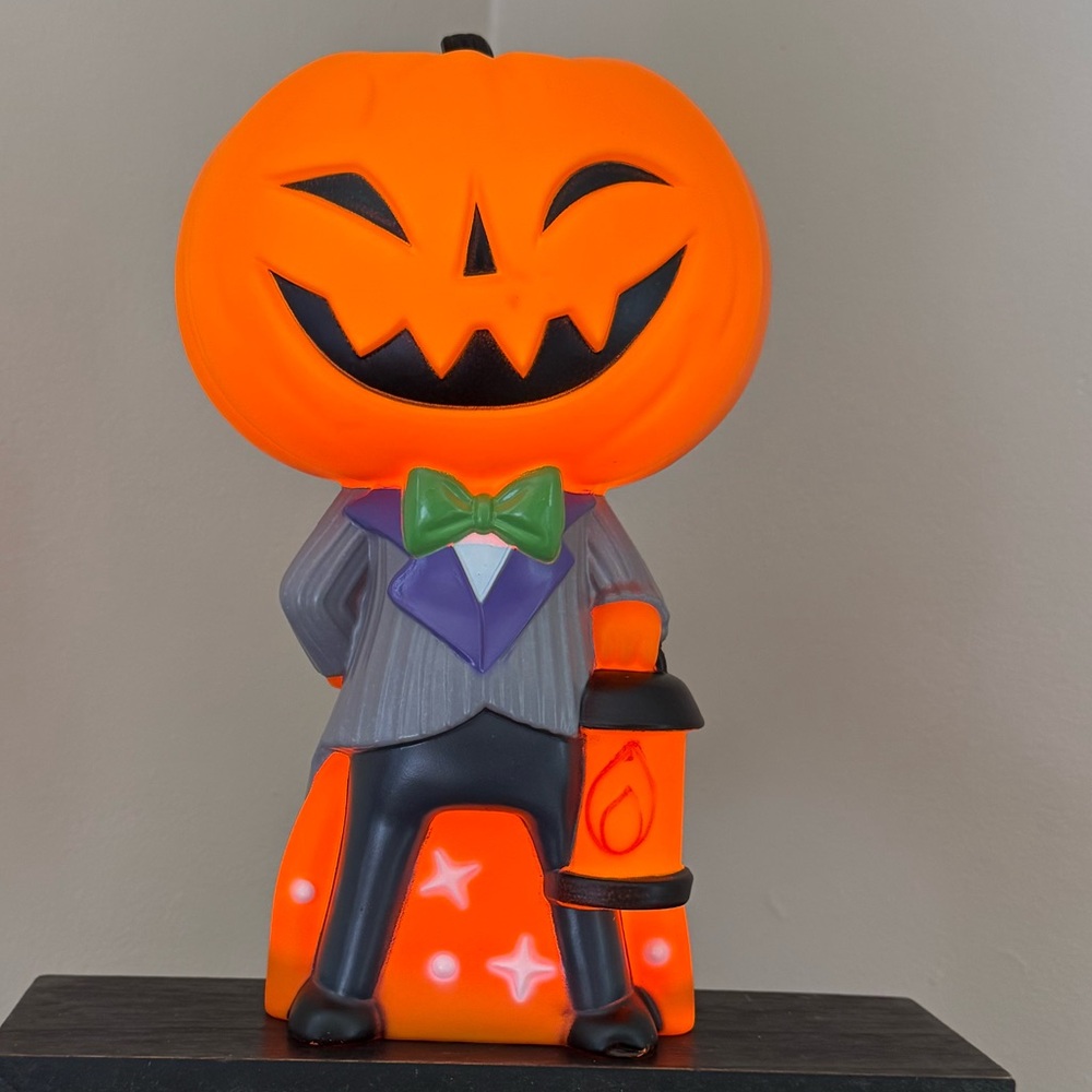 Target Pumpkin Head Man Lit Blowmold